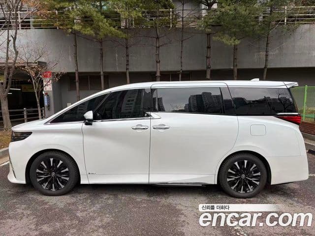 Toyota Alphard 4세대 2.5 HEV Executive AWD, 2024 3