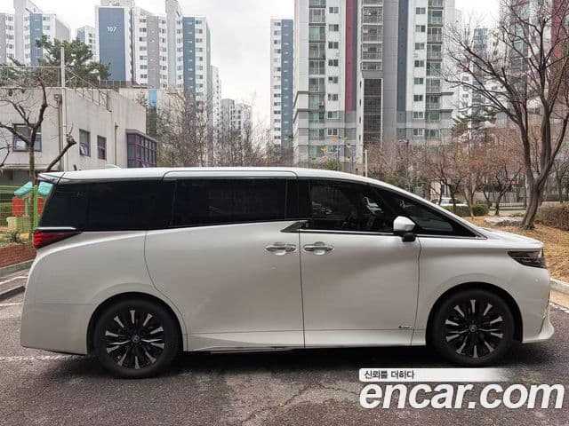 Toyota Alphard 4세대 2.5 HEV Executive AWD, 2024 4