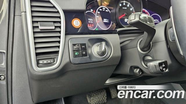 Porsche Cayenne (PO536) 3.0 купе, 2021 16