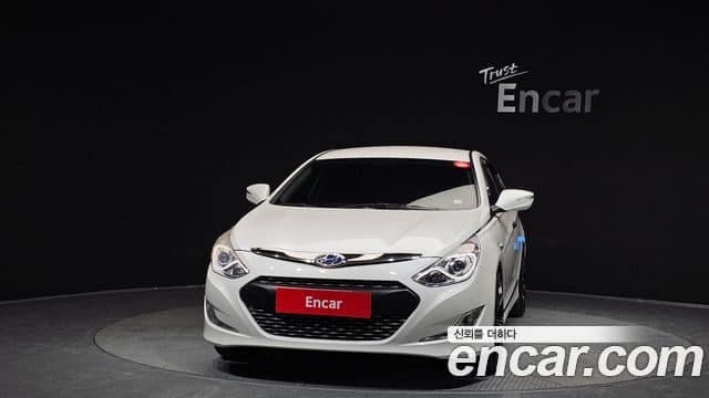 Hyundai Sonata гибрид Modern, 2014 3