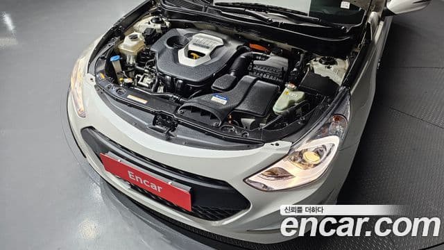 Hyundai Sonata гибрид Modern, 2014 18