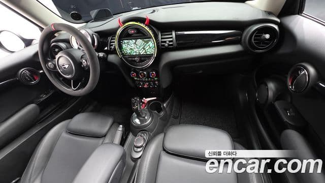 Mini Cooper D 3세대, 2019 7