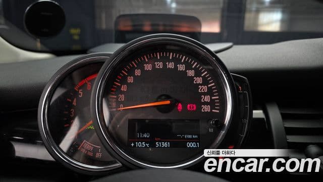 Mini Cooper D 3세대, 2019 8