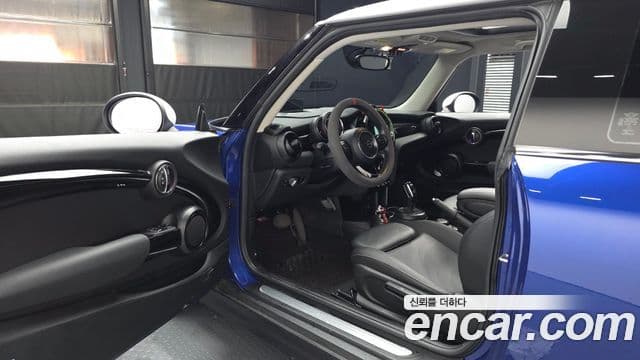 Mini Cooper D 3세대, 2019 10