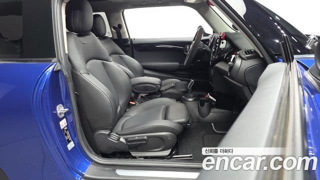 Mini Cooper D 3세대, 2019 11