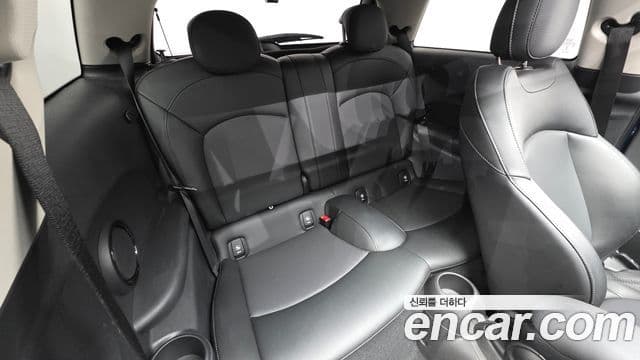 Mini Cooper D 3세대, 2019 12