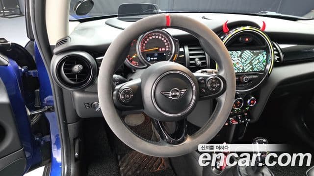 Mini Cooper D 3세대, 2019 13