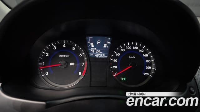 Hyundai Accent(новый кузов / новое поколение) Premier, 2012 8