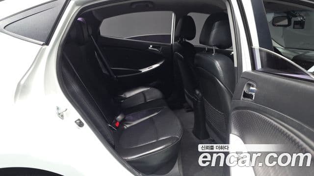 Hyundai Accent(новый кузов / новое поколение) Premier, 2012 12