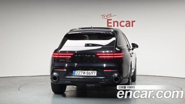 Genesis GV70, 2024 4