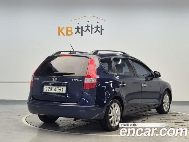 Hyundai i30 cw Luxury, 2009 3