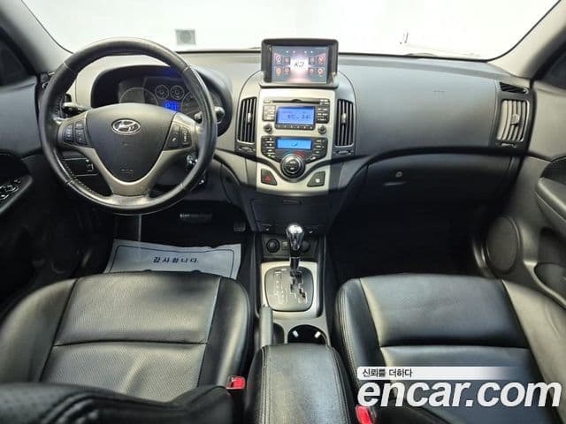 Hyundai i30 cw Luxury, 2009 7