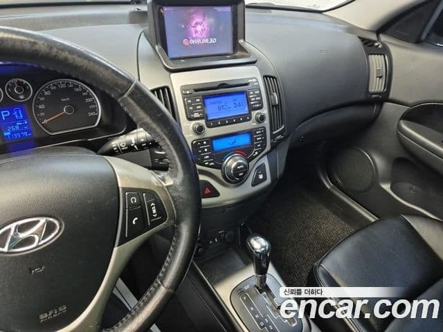 Hyundai i30 cw Luxury, 2009 10