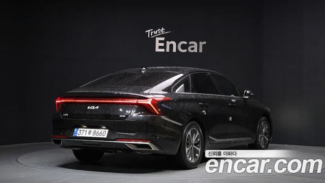 Kia K8 гибрид Noblesse, 2022 2