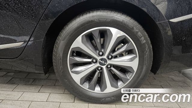 Kia K8 гибрид Noblesse, 2022 все фото