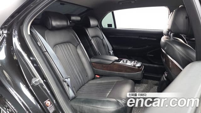 Genesis EQ900 Luxury, 2018 12