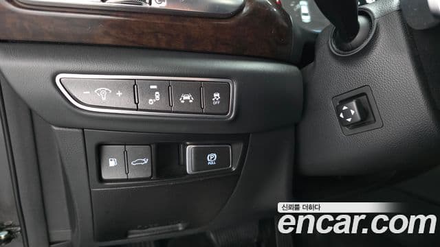 Genesis EQ900 Luxury, 2018 17