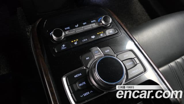 Genesis EQ900 Luxury, 2018 19