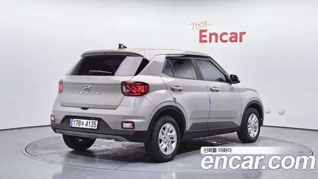 Hyundai Venue Modern, 2020 2
