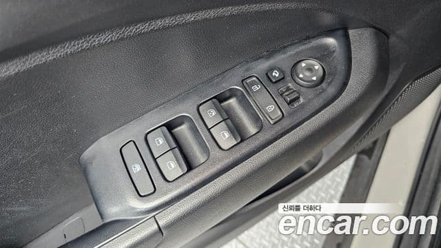 Hyundai Venue Modern, 2020 13