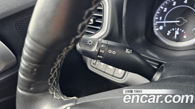 Hyundai Venue Modern, 2020 15