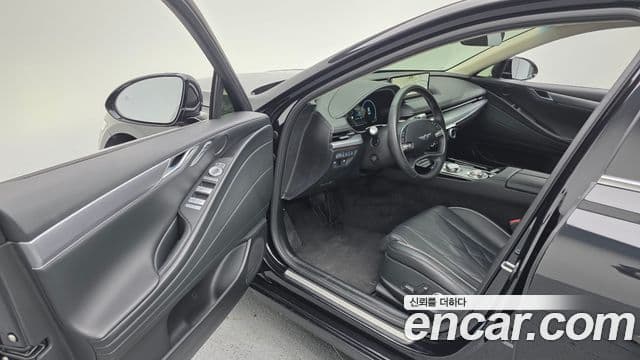 Genesis G80 (RG3) бензин 2.5 турбо AWD, 2024 10