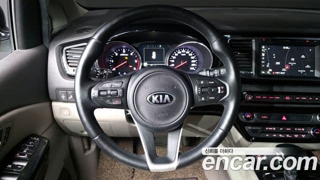 Kia All New Carnival Noblesse, 2018 13