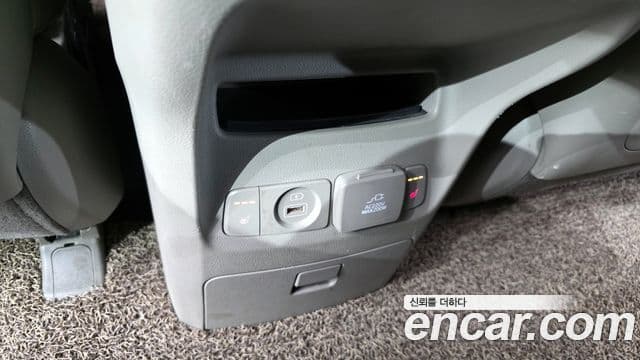 Kia All New Carnival Noblesse, 2018 19