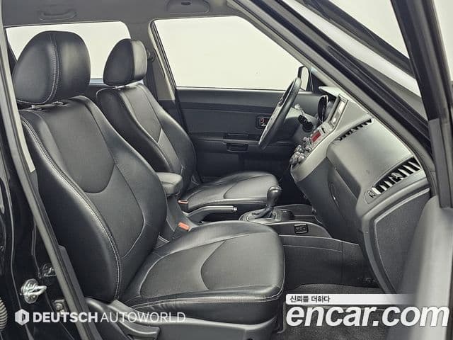 Kia Soul Safety, 2011 10