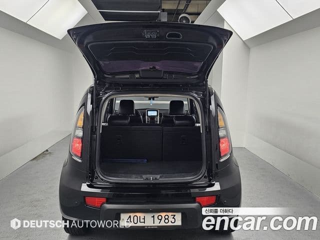 Kia Soul Safety, 2011 19