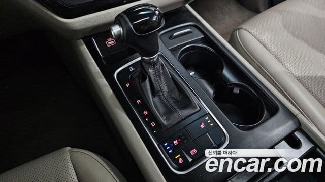 Kia All New Carnival Luxury, 2015 9