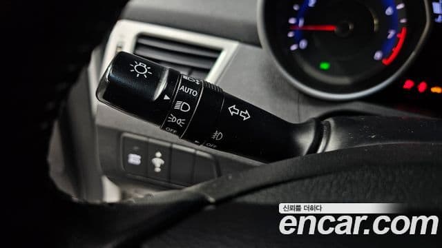 Hyundai Avante MD Luxury, 2012 17