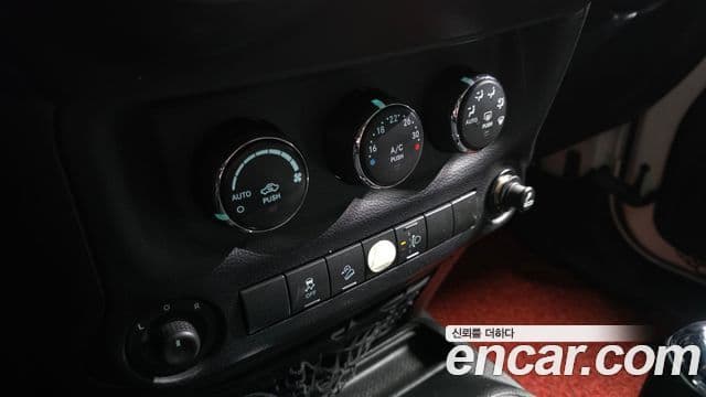 Jeep Wrangler (JK) 2.8 дизель Rubicon 4도어, 2014 16