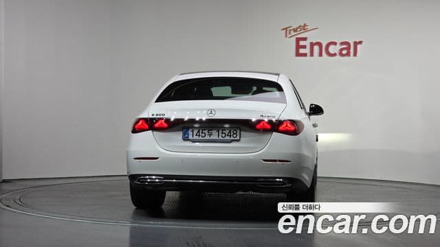 Mercedes-Benz E-класс W214 Exclusive, 2025 4