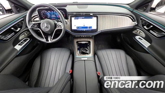 Mercedes-Benz E-класс W214 Exclusive, 2025 7