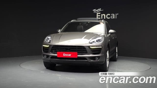 Porsche Macan 95B, 2015 3