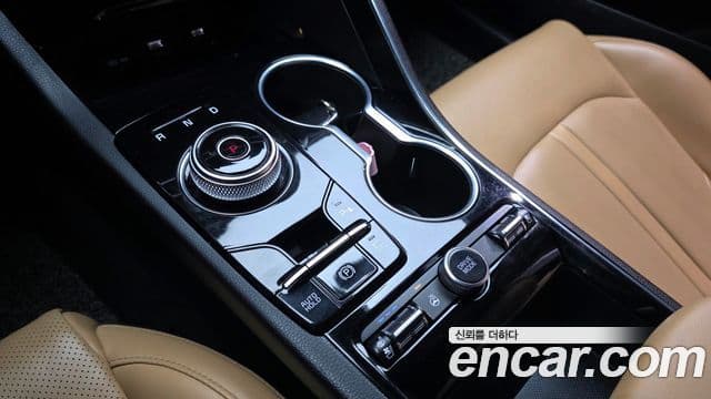 Kia K5 гибрид 3세대 Noblesse, 2020 9