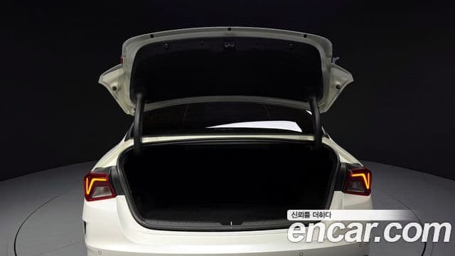 Kia K5 гибрид 3세대 Noblesse, 2020 20