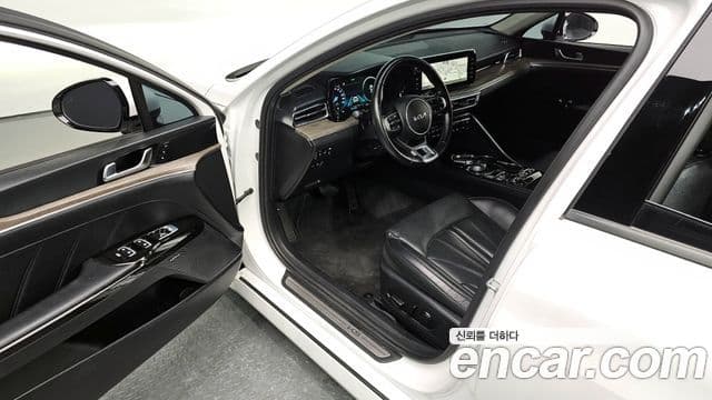 Kia K5 гибрид 3세대 Signature, 2023 11