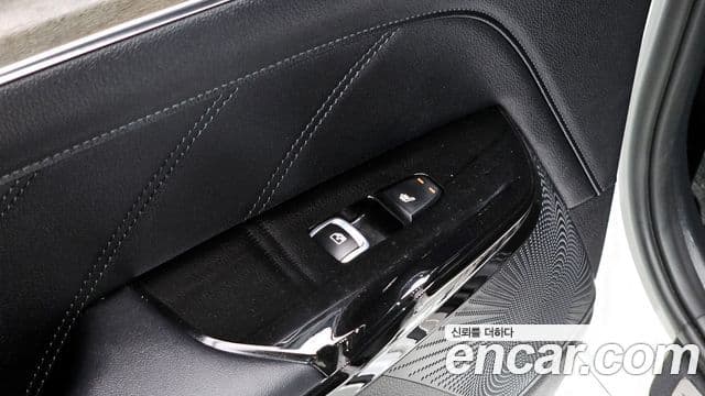 Kia K5 гибрид 3세대 Signature, 2023 20