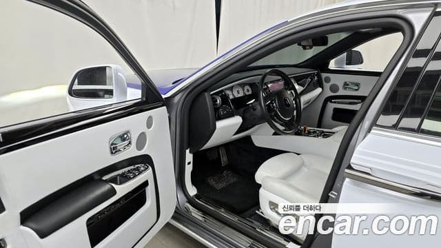 Rolls-Royce 고스트 6.6 EWB V12, 2019 10