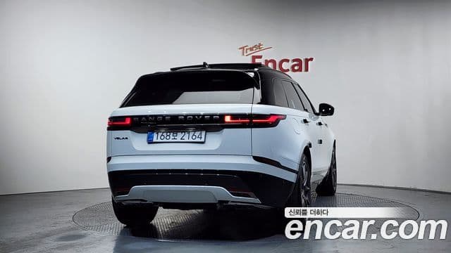 Land Rover Range Rover Velar 3.0 P400 Dynamic HSE, 2025 4