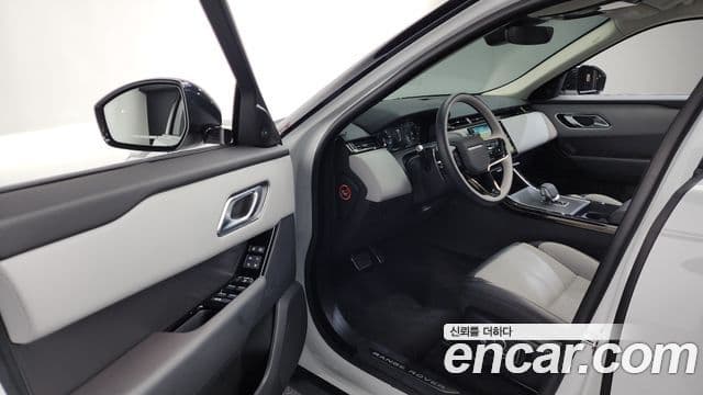 Land Rover Range Rover Velar 3.0 P400 Dynamic HSE, 2025 10