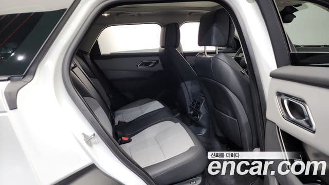 Land Rover Range Rover Velar 3.0 P400 Dynamic HSE, 2025 12