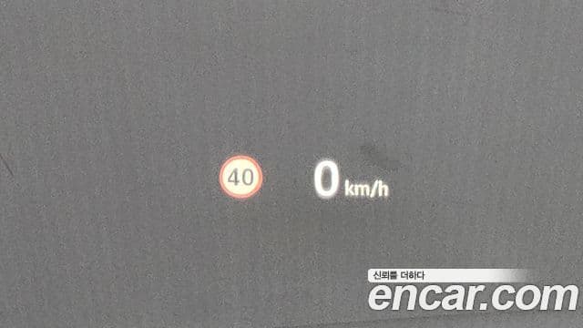 Land Rover Range Rover Velar 3.0 P400 Dynamic HSE, 2025 18