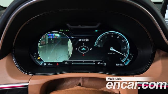 Genesis GV70, 2022 8