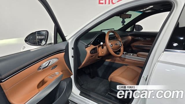 Genesis GV70, 2022 10