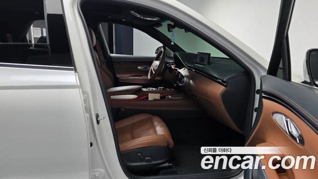 Genesis GV70, 2022 11