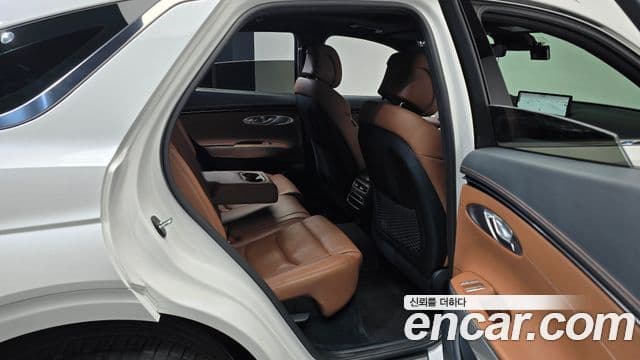 Genesis GV70, 2022 12