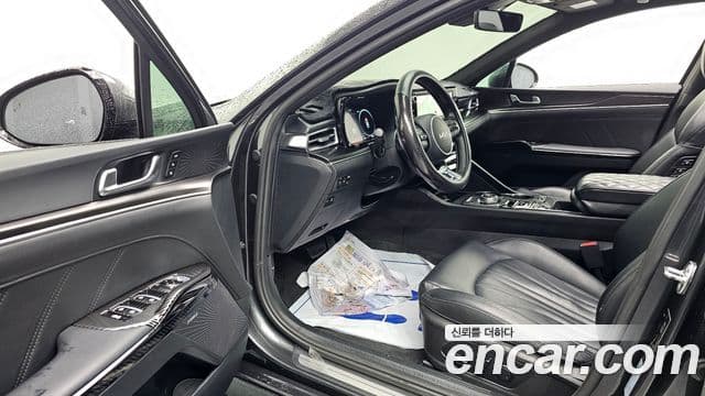Kia K5 гибрид 3세대 Signature, 2023 10